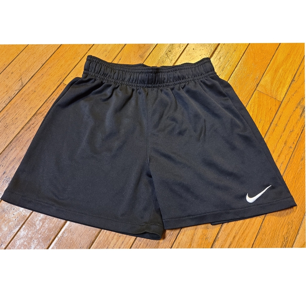 EUC Childs Size Small Nike Dri-Fit Shorts